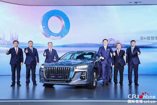 Deluxe B-class with hybrid, a copy of the new Hongqi H5 officially launched _fororder_image001